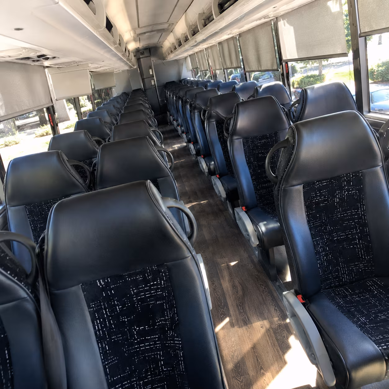 charter buses to the henry ford museum and greenfield village from novi schools