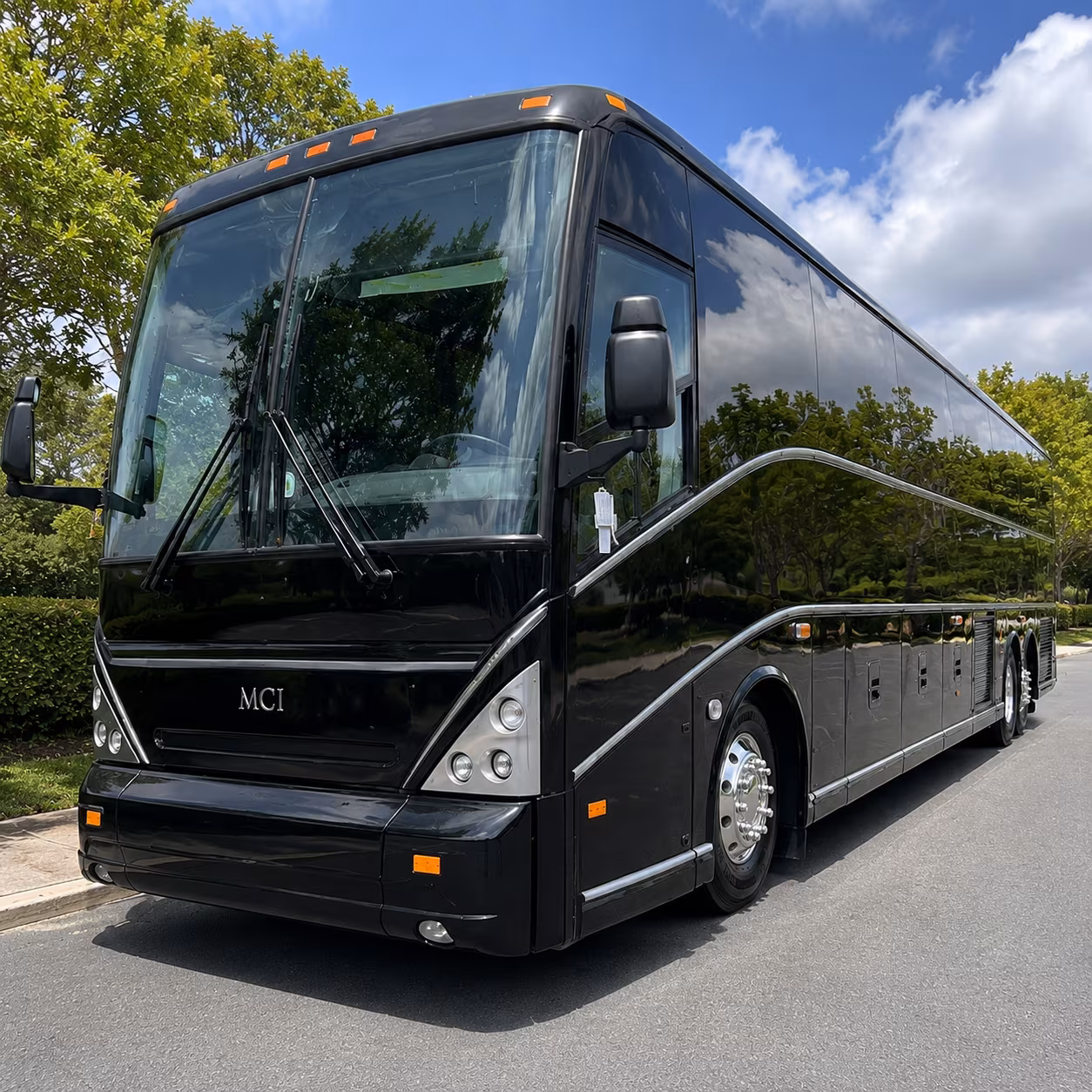 finding the right bus for detroit zoo and dia field trips from novi