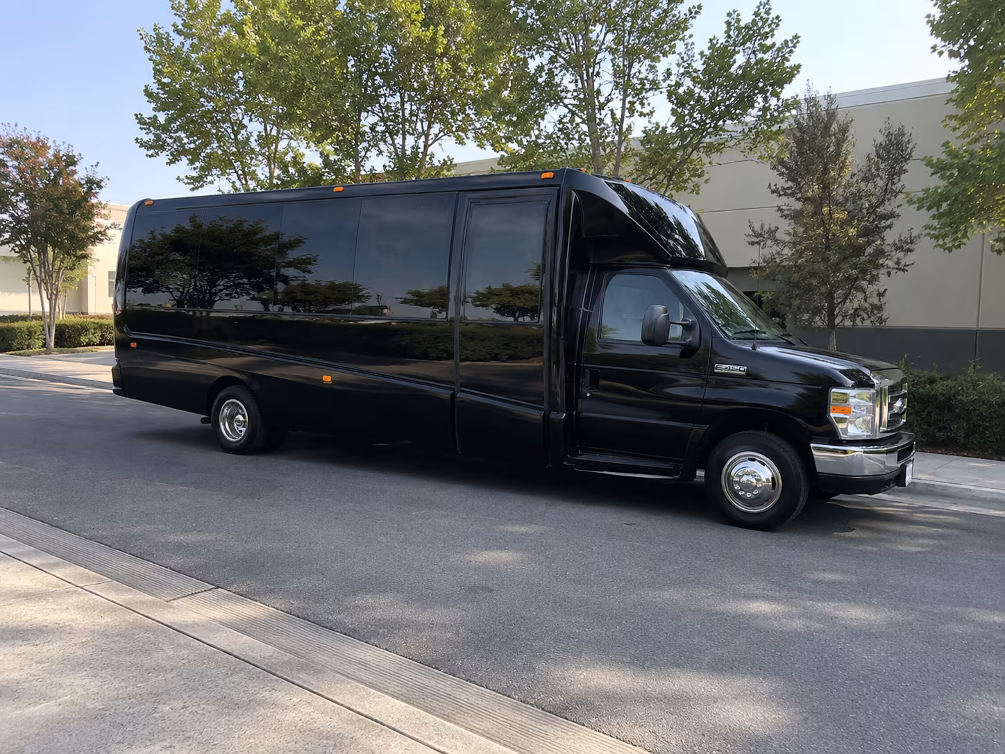 novi party bus booking step 3