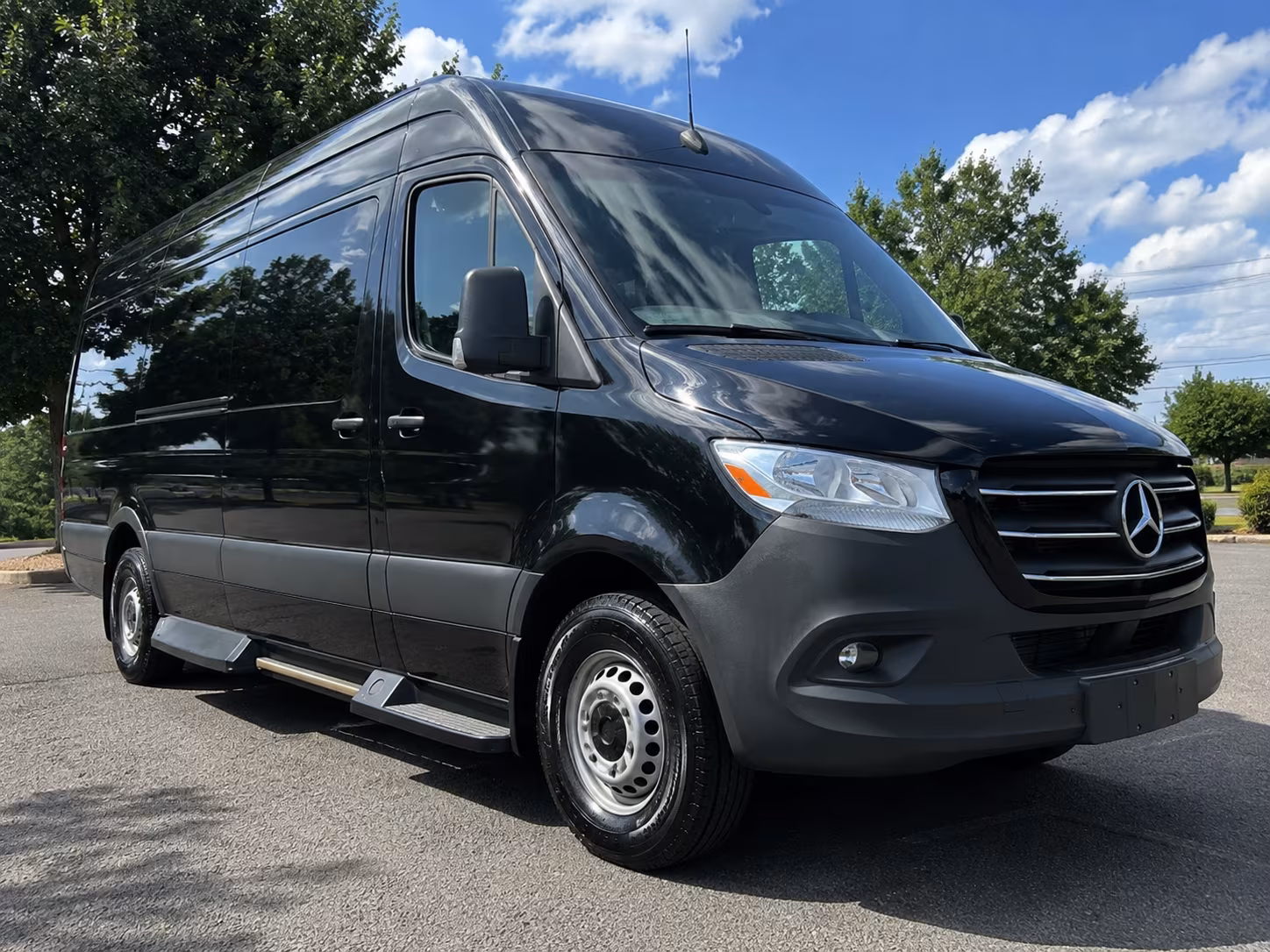 novi private event transportation
